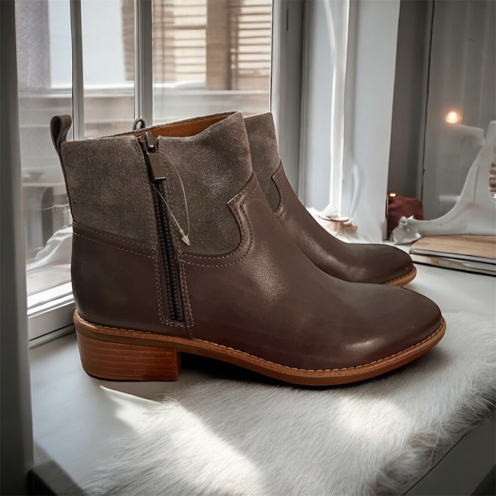 Comfortiva Dark Brown Ankle Booties - Picture 2 of 5